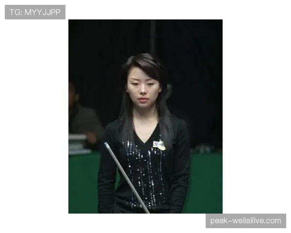 潘晓婷随手一发照片,镜头里那套私人球杆比我五年工资还贵 潘晓婷随手一发照片,镜头里那套私人球杆比我五年工资还贵